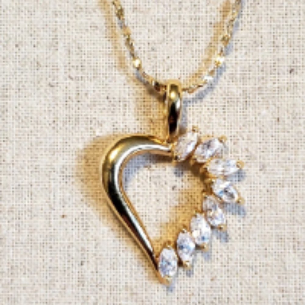 Open Heart Necklace Vintage Gold Tone Clear Marquis Rhinestones 24 Inch Gold Ton